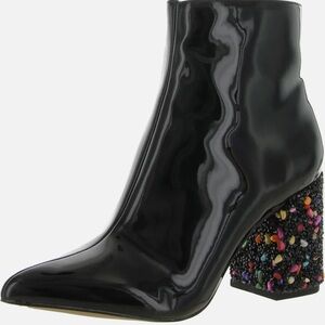 Betsy Johnson Kassie Black Patent boots 8.5